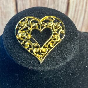 Vintage Gold Tone Filagree Open Heart Brooch